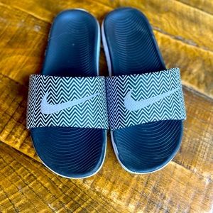 Women’s Black striped NIKE Slip on Sandal